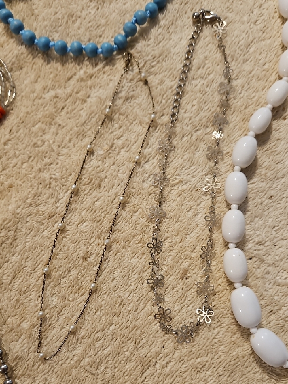 Mystery Bundle 3 pieces of Jewelry. NO CANCELLATIONS ON ACCIDENTAL BIDS - Picture 14 of 17